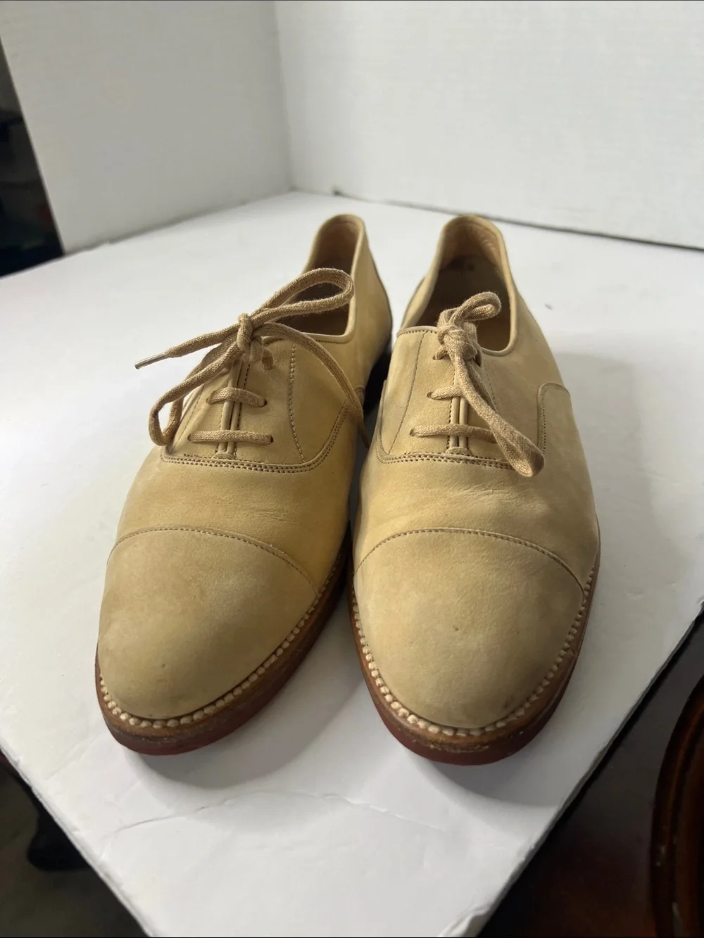 Gucci Beige Suede Cap-Toe Derby Shoes
